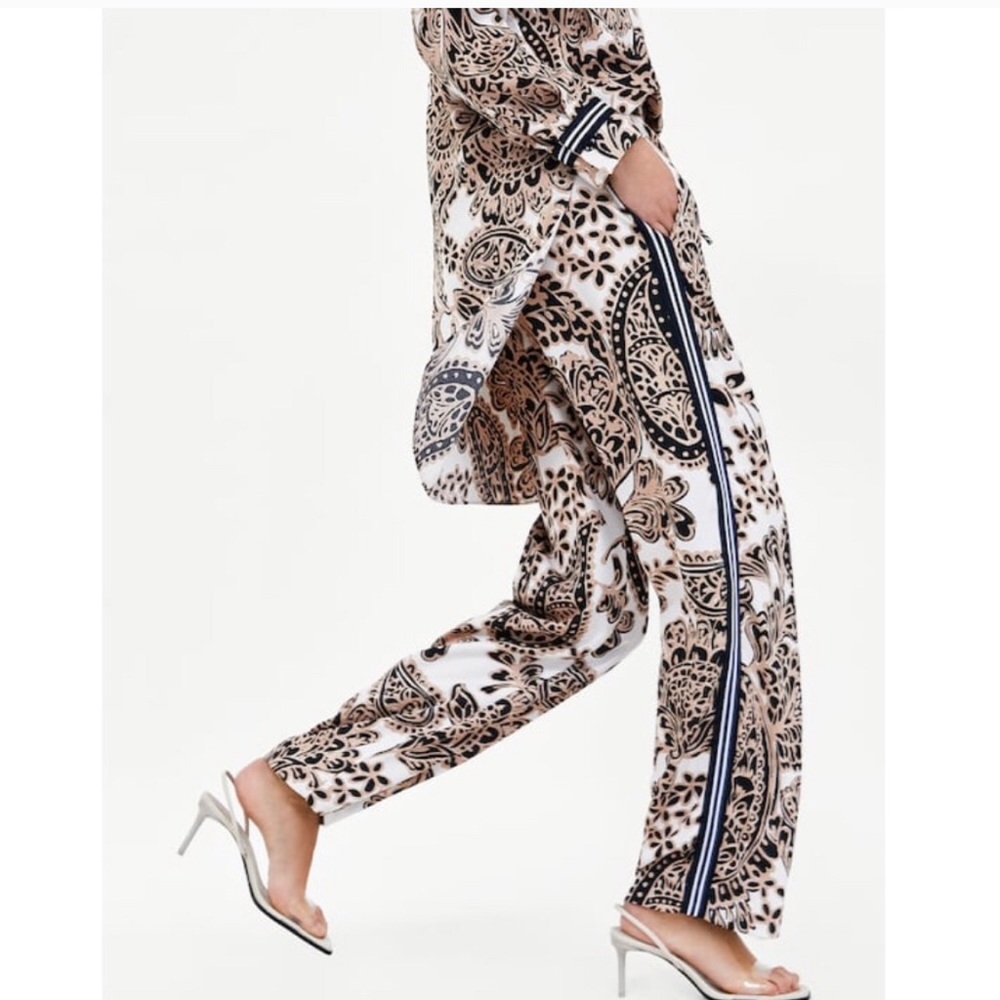 ZARA Wide Leg Pants with Side Stripe, Small